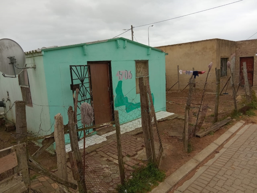 1 Bedroom Property for Sale in Kwanonqaba Western Cape